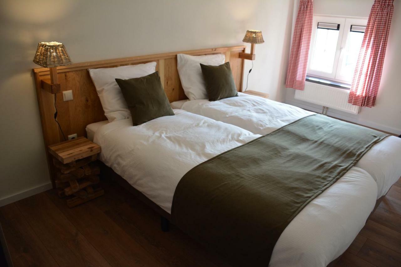 De Rulse Hoeve ヘーゼ エクステリア 写真